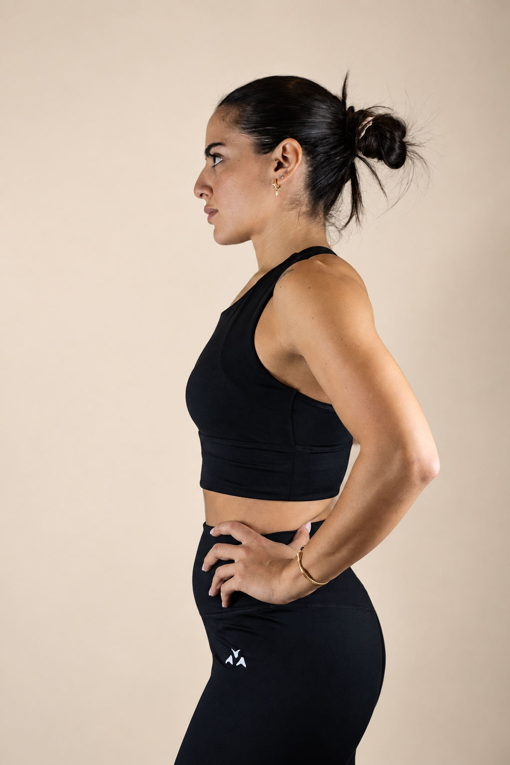 Elevate Longline Sports Bra – Onyx Black